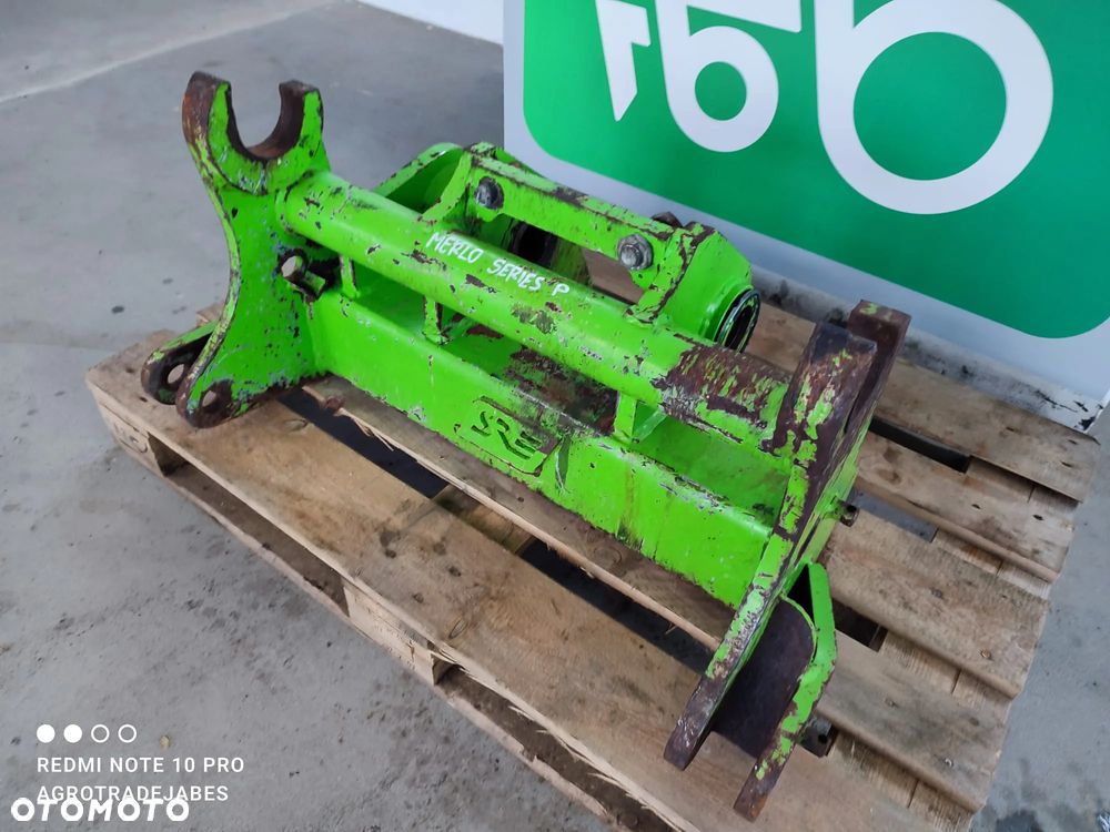 Adaptacja osprzętu SRE 015002A001 MERLO P 30.12 - 3