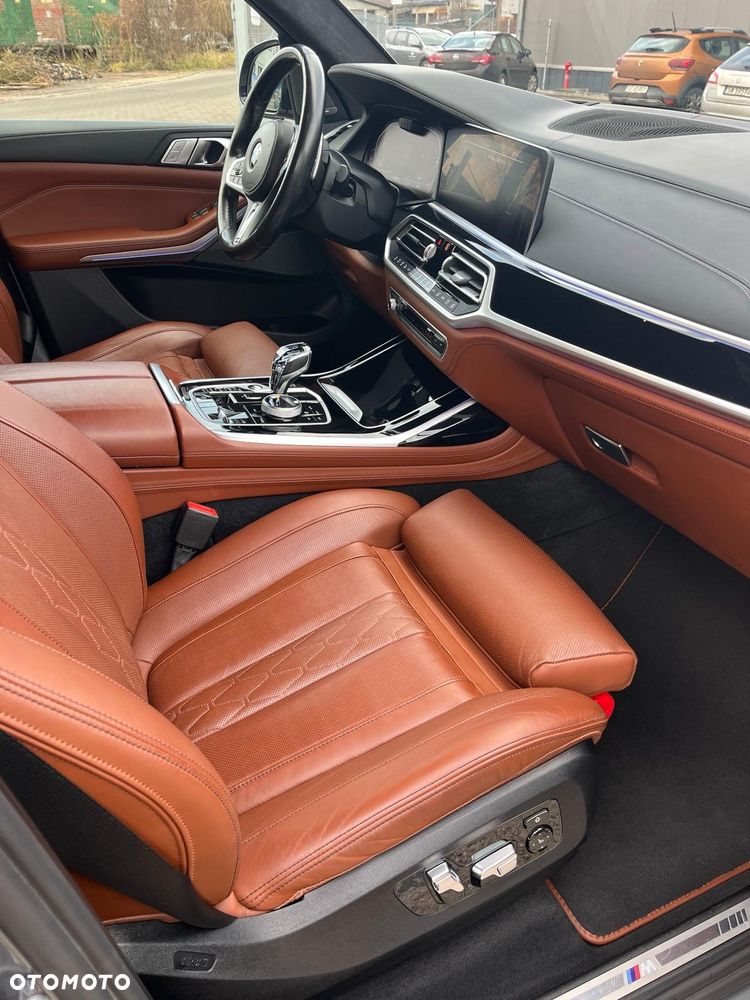 BMW X7 - 14