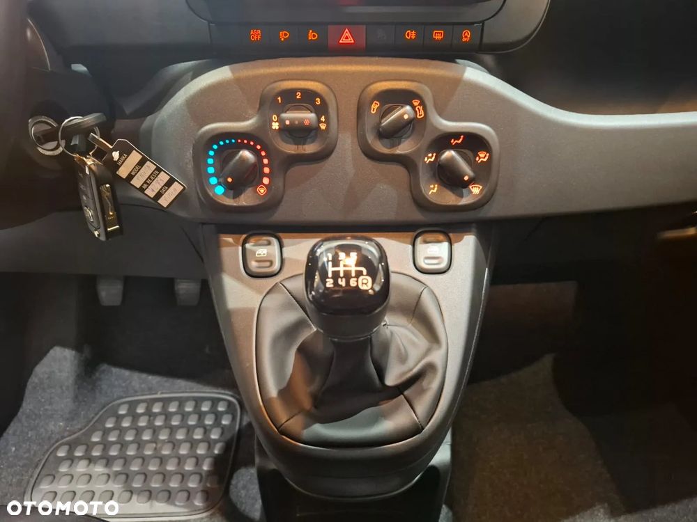 Fiat Panda Pandina 1.0 Hybrid - 8