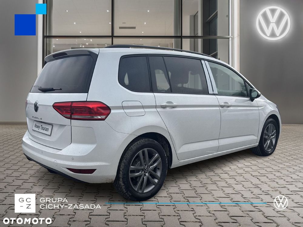 Volkswagen Touran 1.5 TSI EVO Comfortline Plus DSG - 4