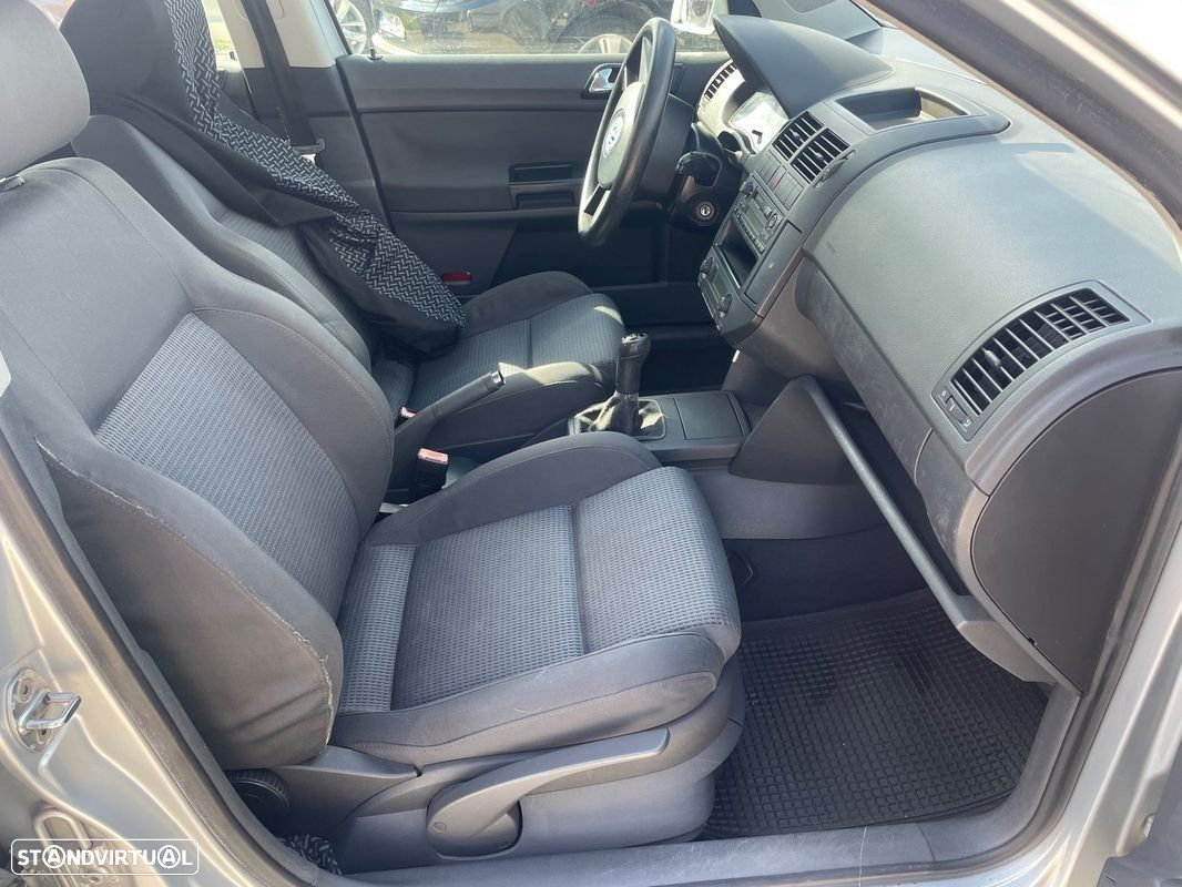 VW Polo 1.2 Confortline - 18