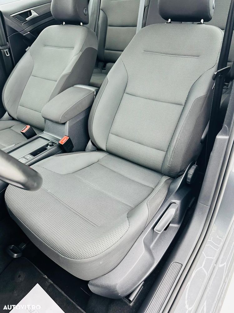 Volkswagen Golf 1.6 TDI (BlueMotion Technology) Trendline - 18