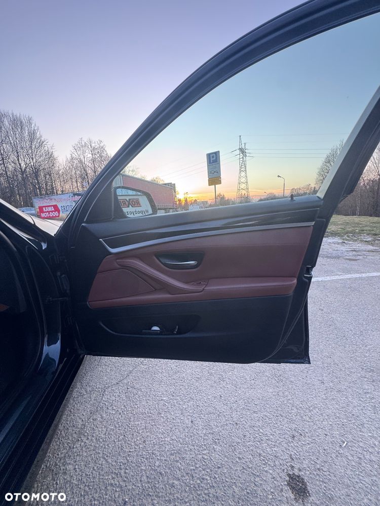 BMW Seria 5 - 13