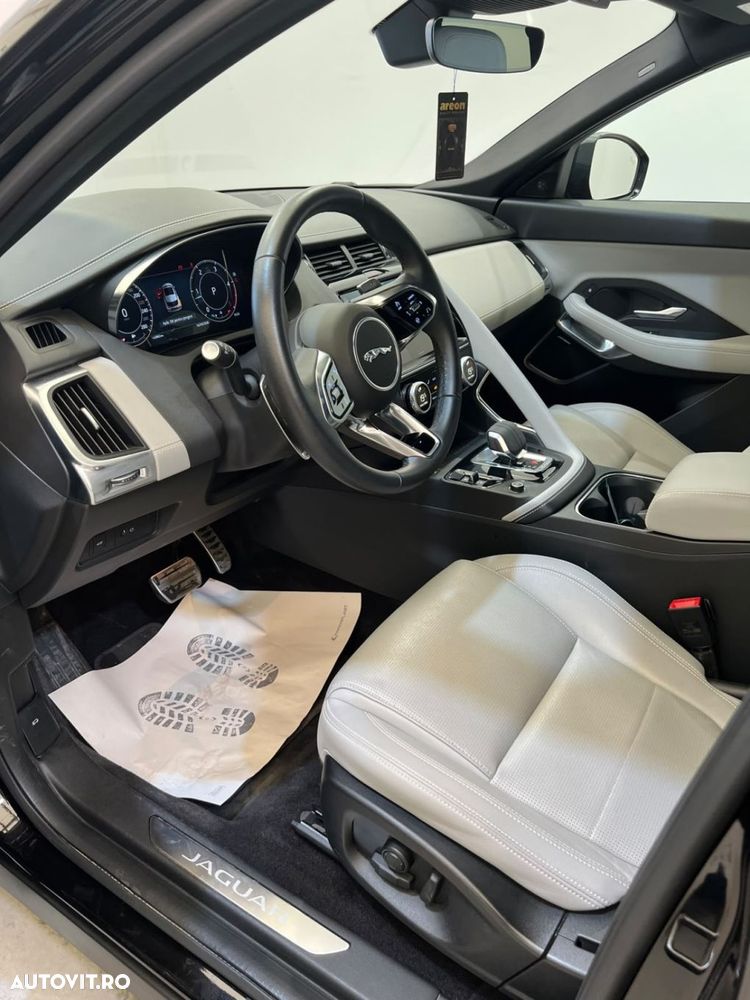 Jaguar E-Pace - 6