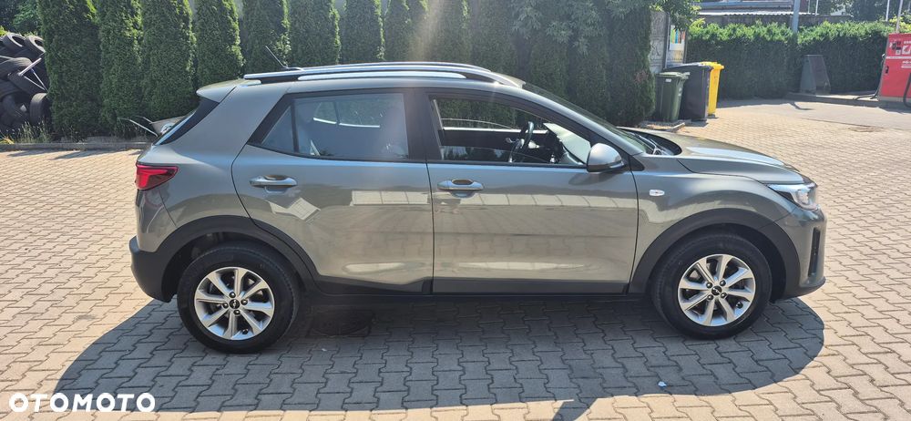 Kia Stonic 1.2 L - 4