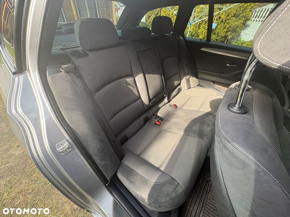 BMW Seria 5 530d Sport-Aut - 11