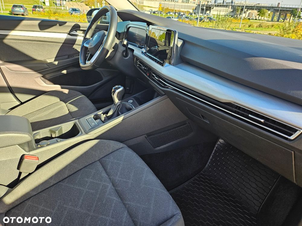 Volkswagen Golf VIII 2.0 TDI Life - 8