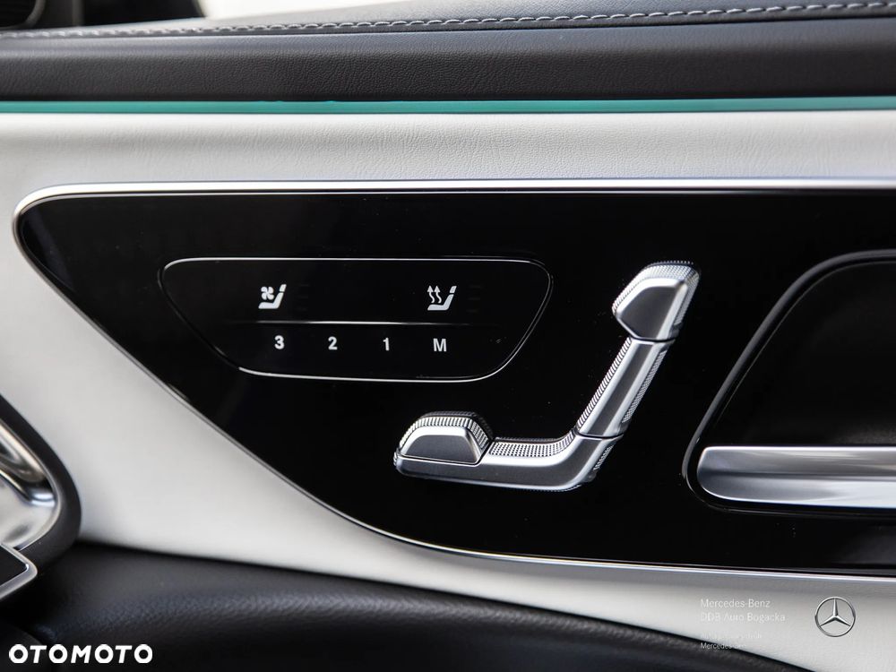 Mercedes-Benz Klasa E 220 d mHEV 4-Matic Exclusive 9G-Tronic - 8