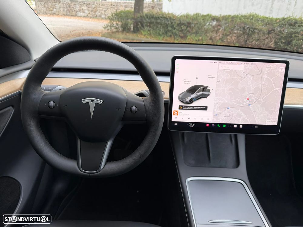 Tesla Model Y - 26