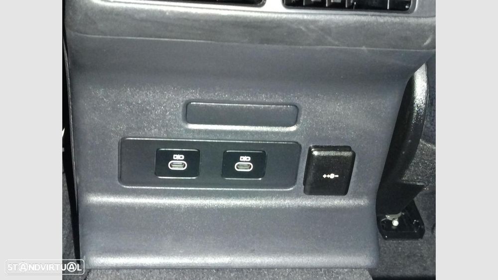 Land Rover Range Rover Velar 2.0 P400e AWD S - 11