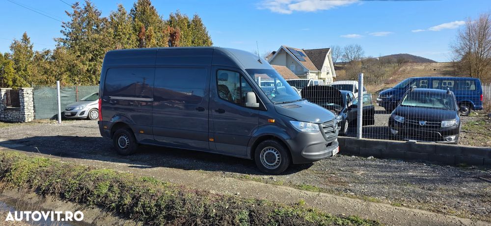 Mercedes-Benz Sprinter - 7