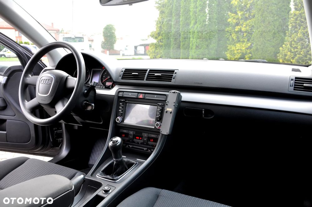 Audi A4 - 25