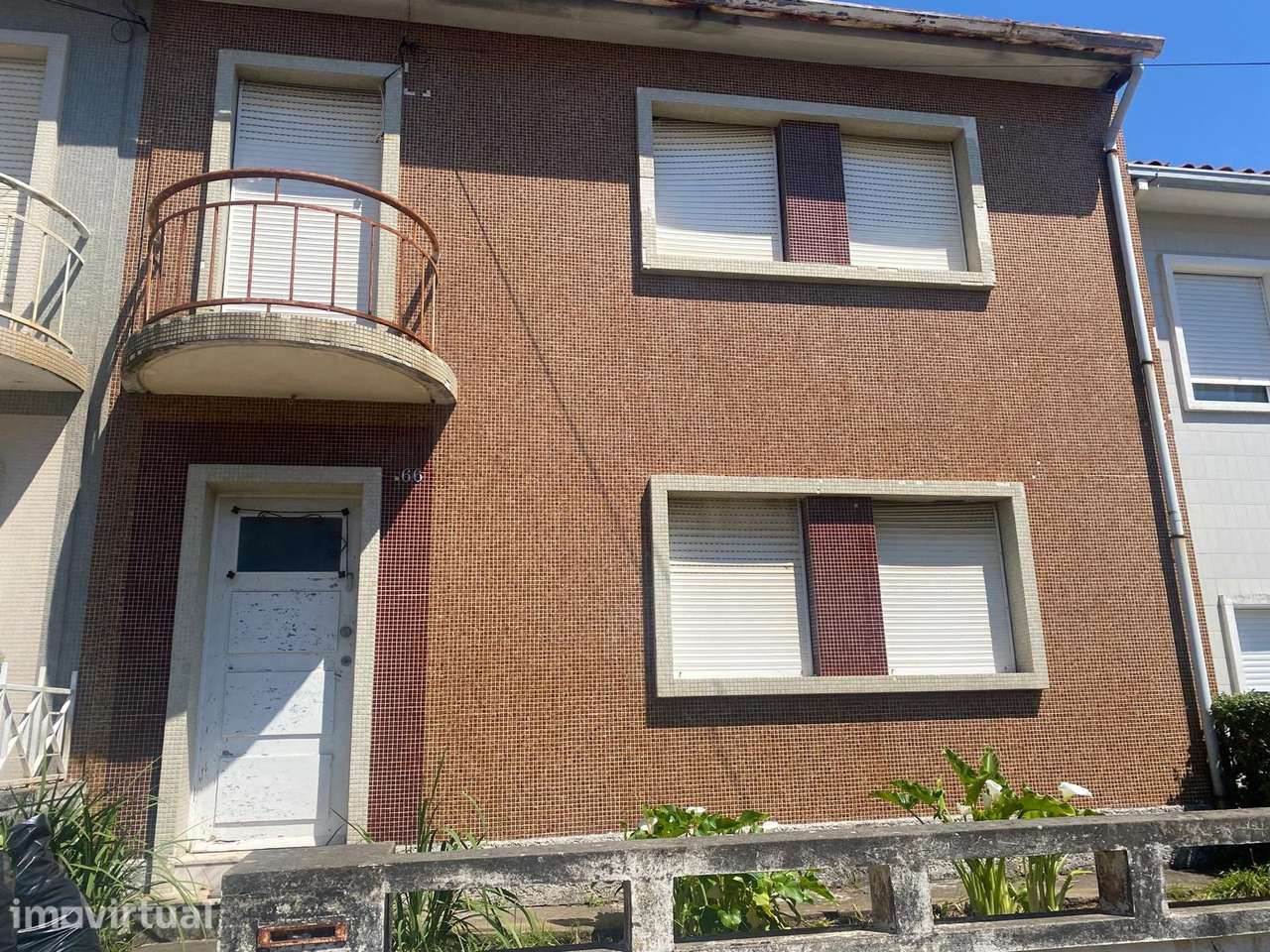 Moradia T3 c/ jardim no Bairro António Aroso - Porto - Grande imagem: 2/23