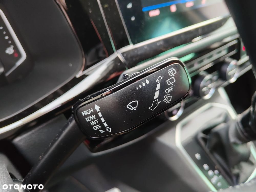 Volkswagen Multivan 2.0 TDI L1 Higline DSG - 23