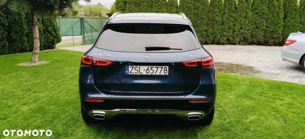 Mercedes-Benz GLA 250 4-Matic Style - 5
