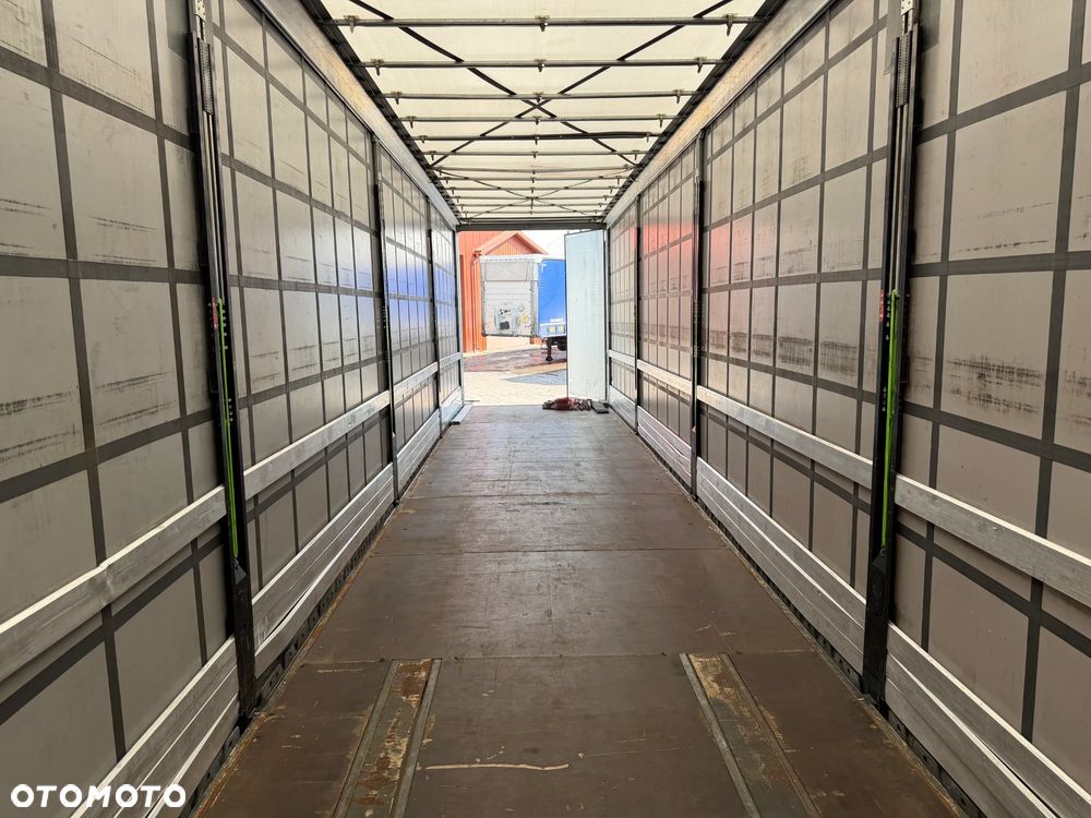Fliegl FIRANKA MEGA / SAF INTRAX / OŚ PODNOSZONA / UŻYTKOWANA OD 2023 ROKU / DACH PODNOSZONY / DOSTĘPNYCH KILKA SZTUK !! - 40