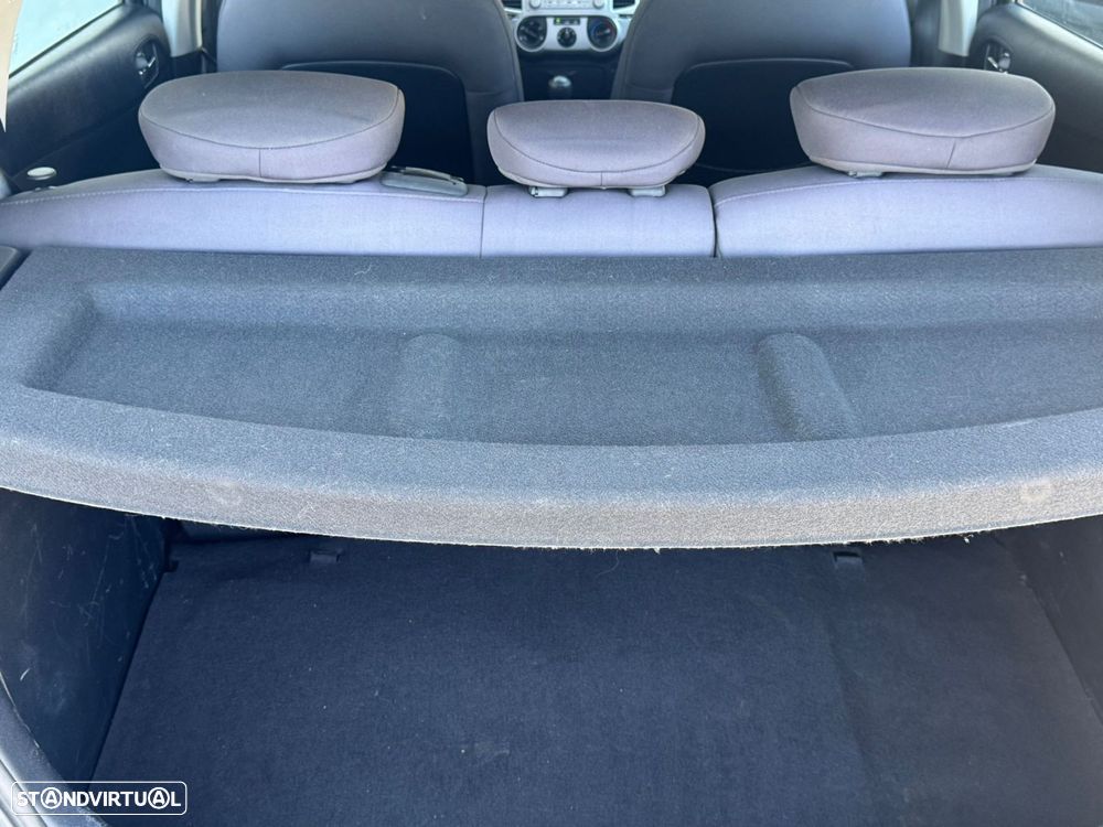 Hyundai i20 - 10