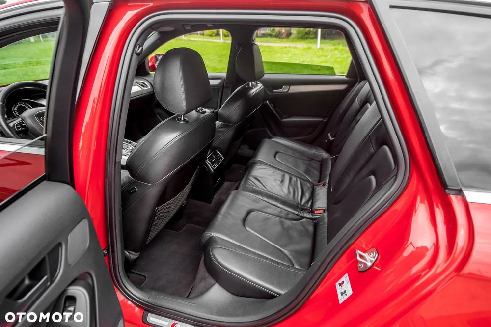 Audi A4 Avant 3.0 TDI DPF quattro S tronic S line Sportpaket - 21