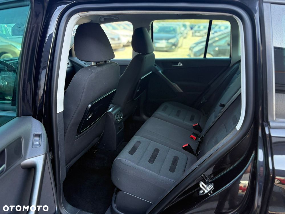 Volkswagen Tiguan - 15