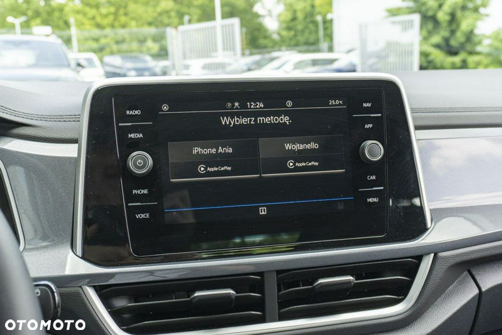 Volkswagen T-Roc - 25