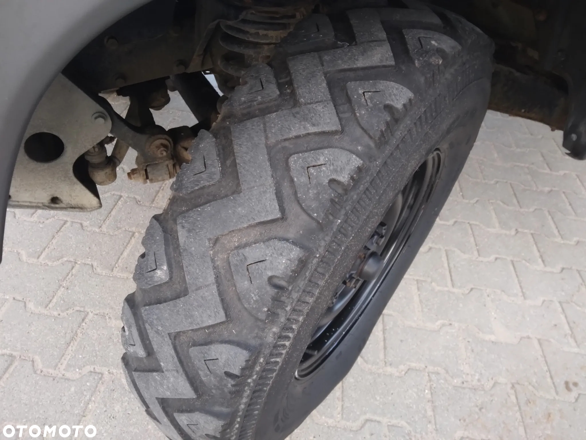 Land Rover Defender 110 2.2 TD4 E - 14