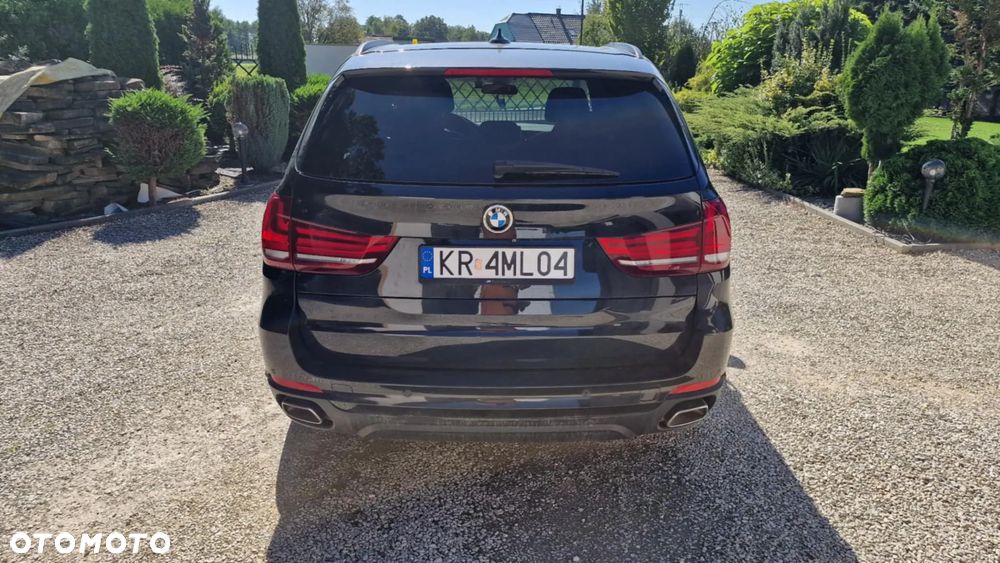 BMW X5 xDrive40d - 9