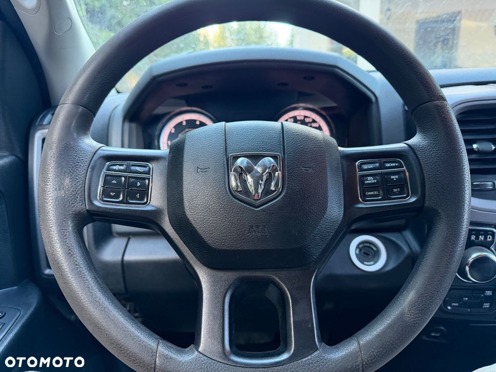 Dodge RAM 5.7 4x4 - 22