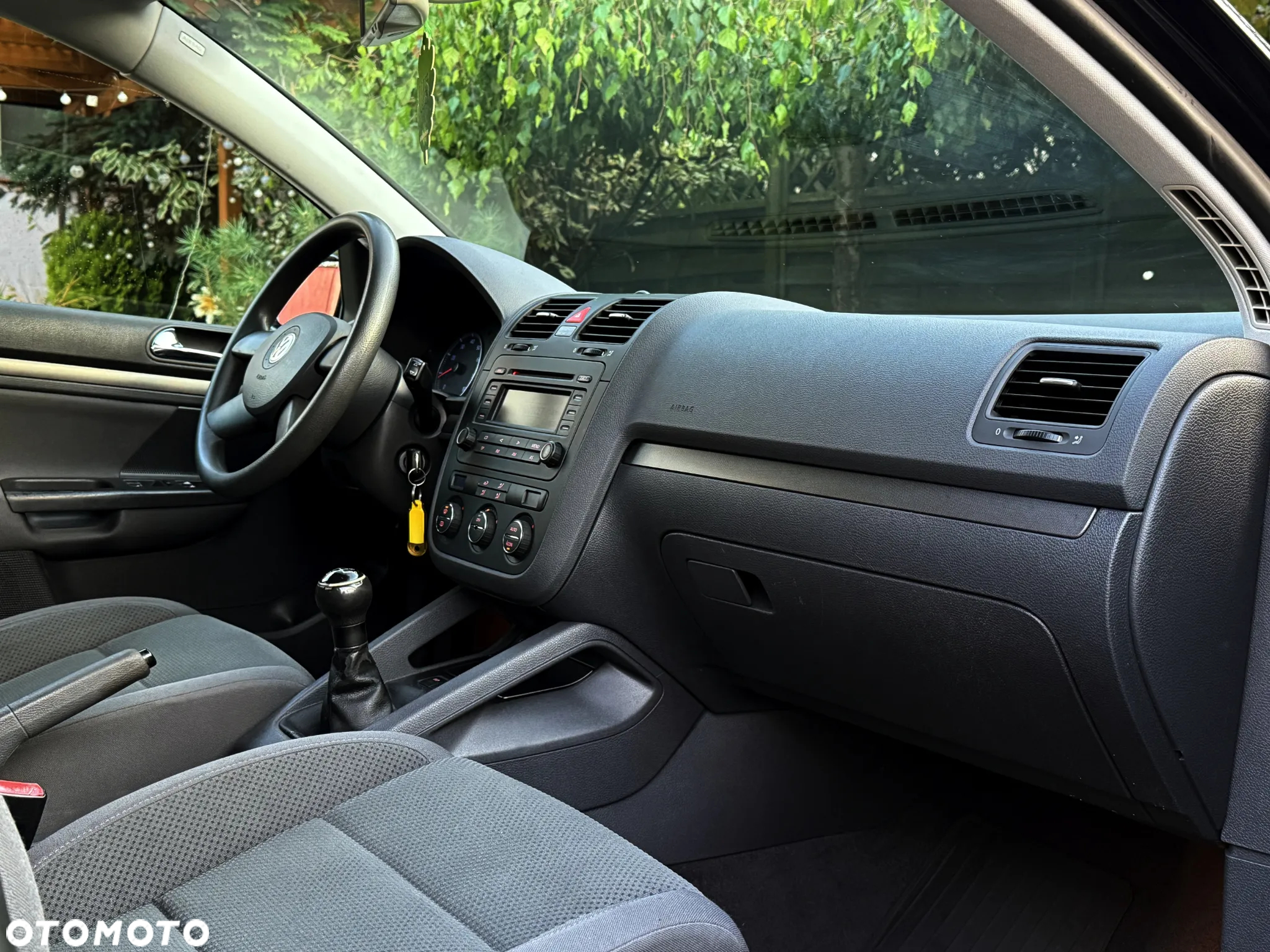 Volkswagen Golf V 1.4 FSI Comfortline - 22