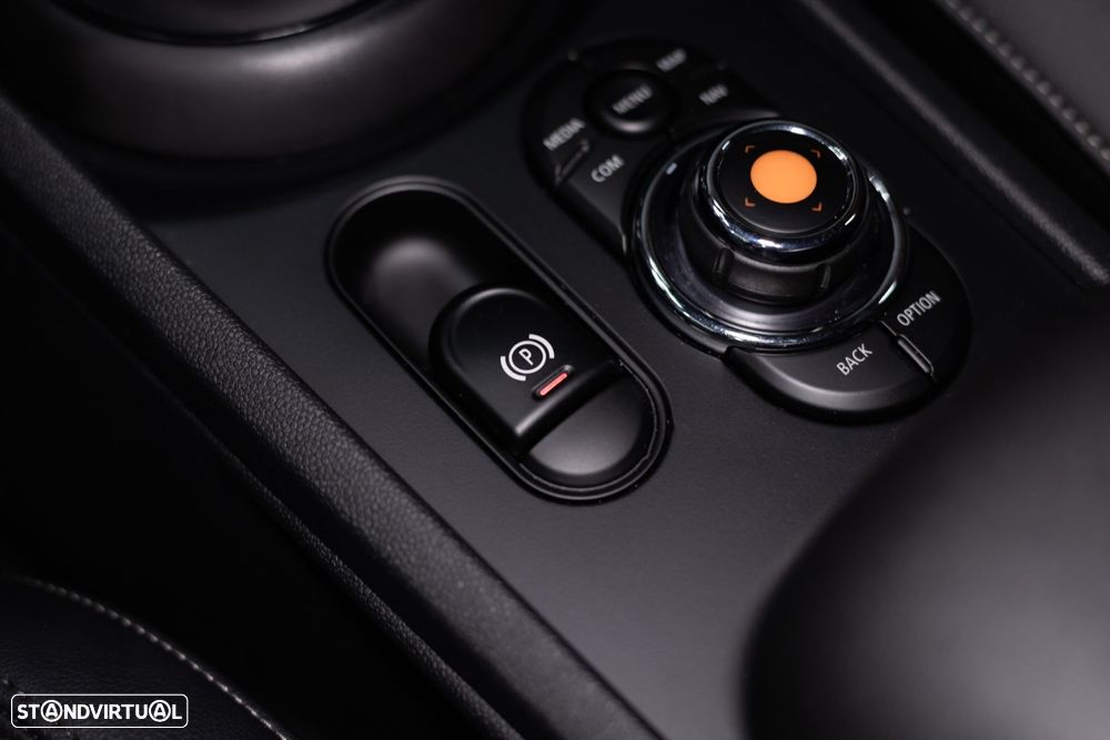 MINI Clubman One D Sport Edition Auto - 30