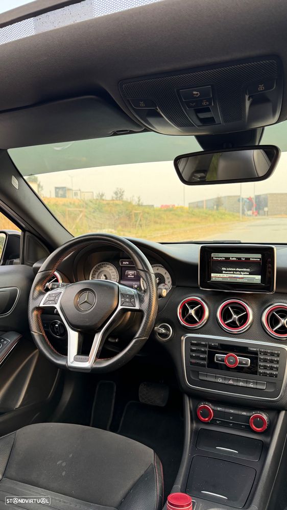 Mercedes-Benz A 180 CDI 7G-DCT AMG Line - 11