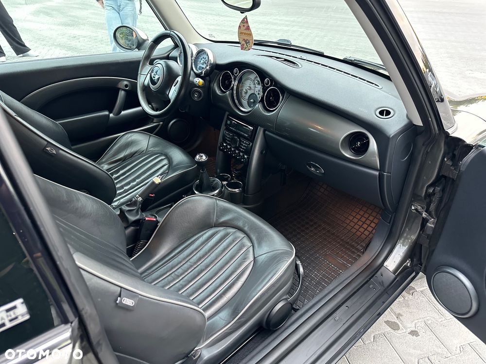 MINI ONE Standard - 19