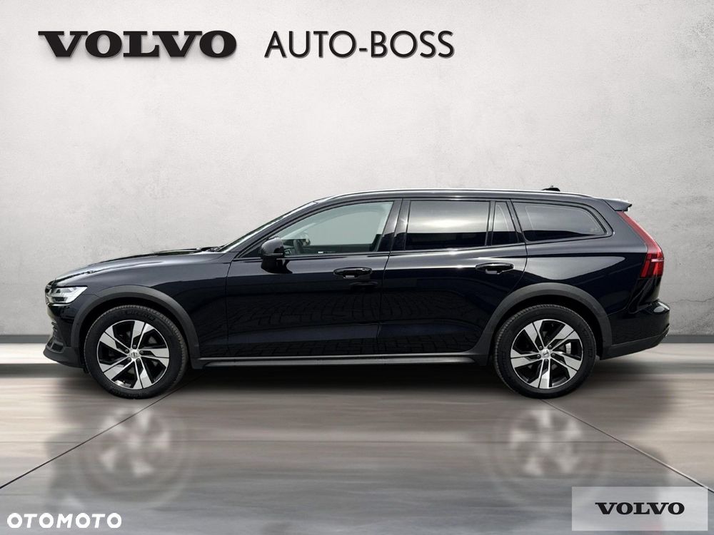 Volvo V60 Cross Country - 2
