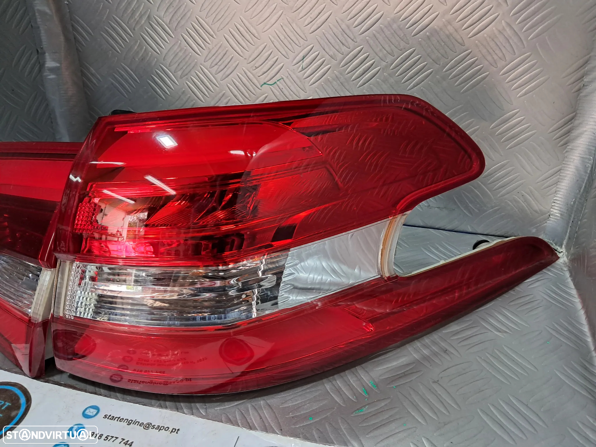 Farolim Farolins Peugeot 308 II carrinha 2013-2021 - 6