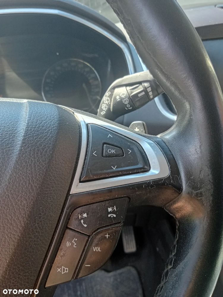 Ford S-Max 2.0 TDCi Bi-Turbo Titanium PowerShift - 18