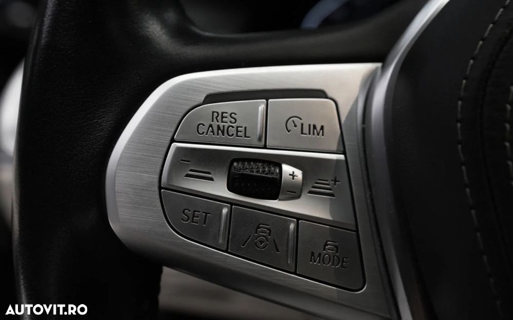 BMW Seria 7 740Li - 21