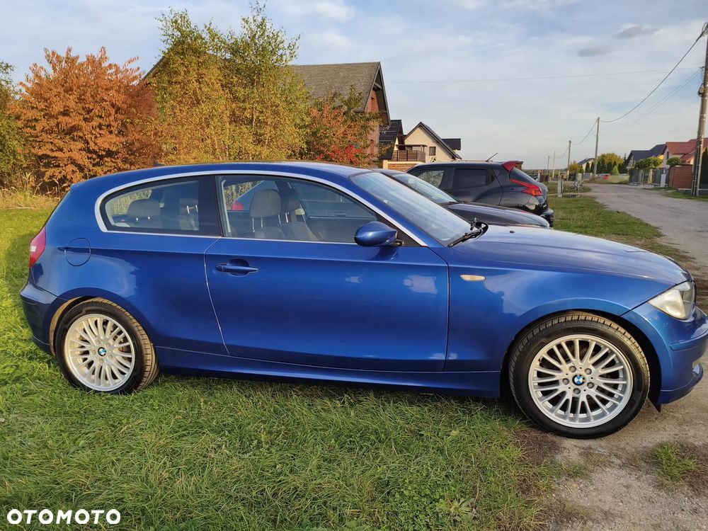 BMW Seria 1 118i - 23