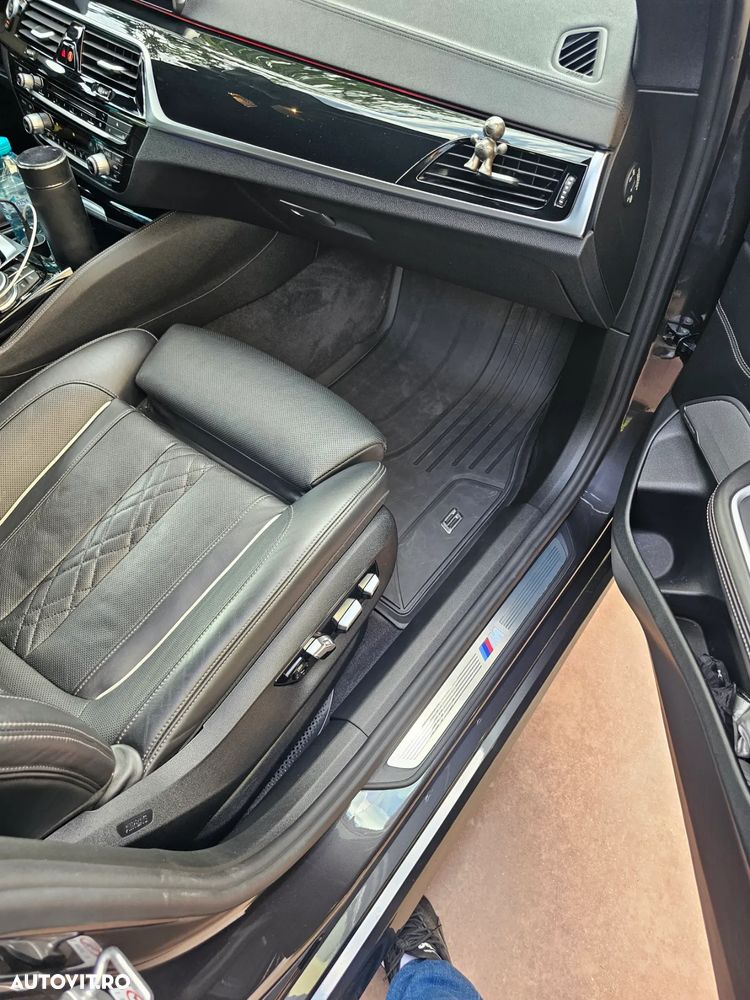 BMW Seria 6 640i xDrive - 24
