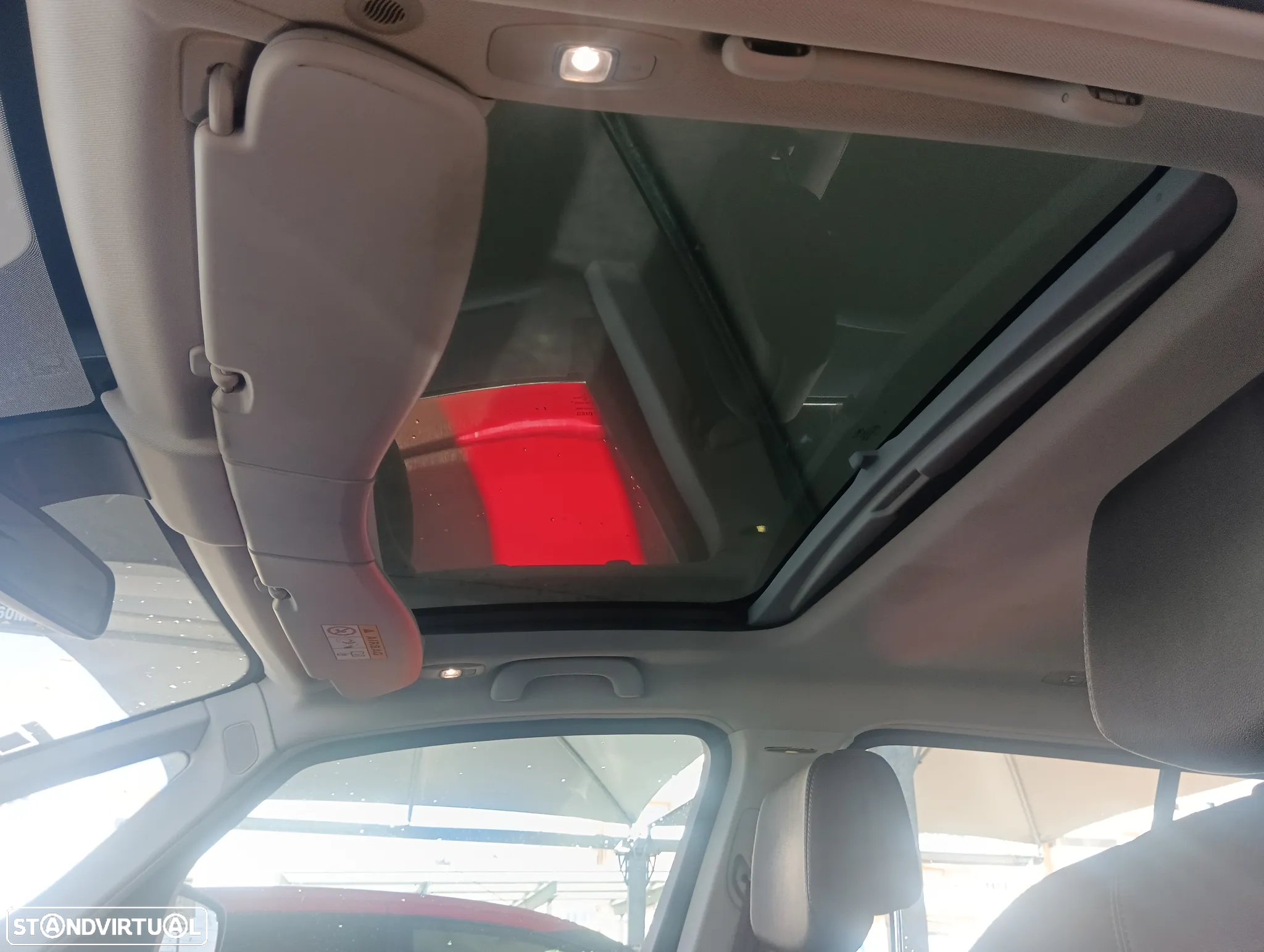 Renault Espace 1.6 dCi Initiale Paris EDC - 8