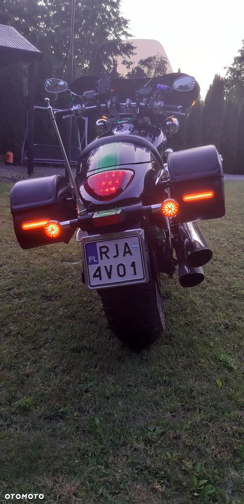 Suzuki VL 1500 Intruder LC - Boulevard C90 - 23