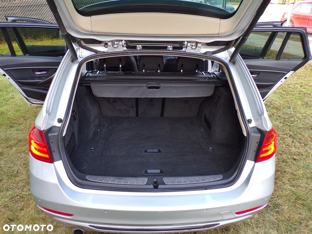 BMW Seria 3 318d Blue Performance Modern Line - 31