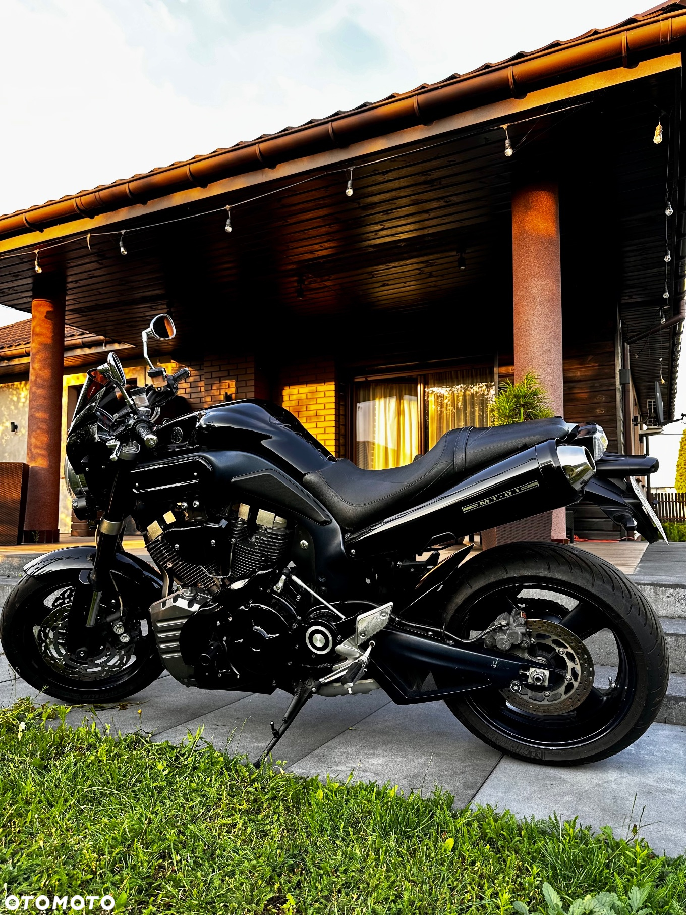 Yamaha MT - 3