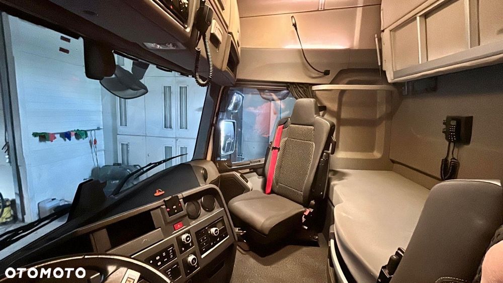 Renault T460 - 16