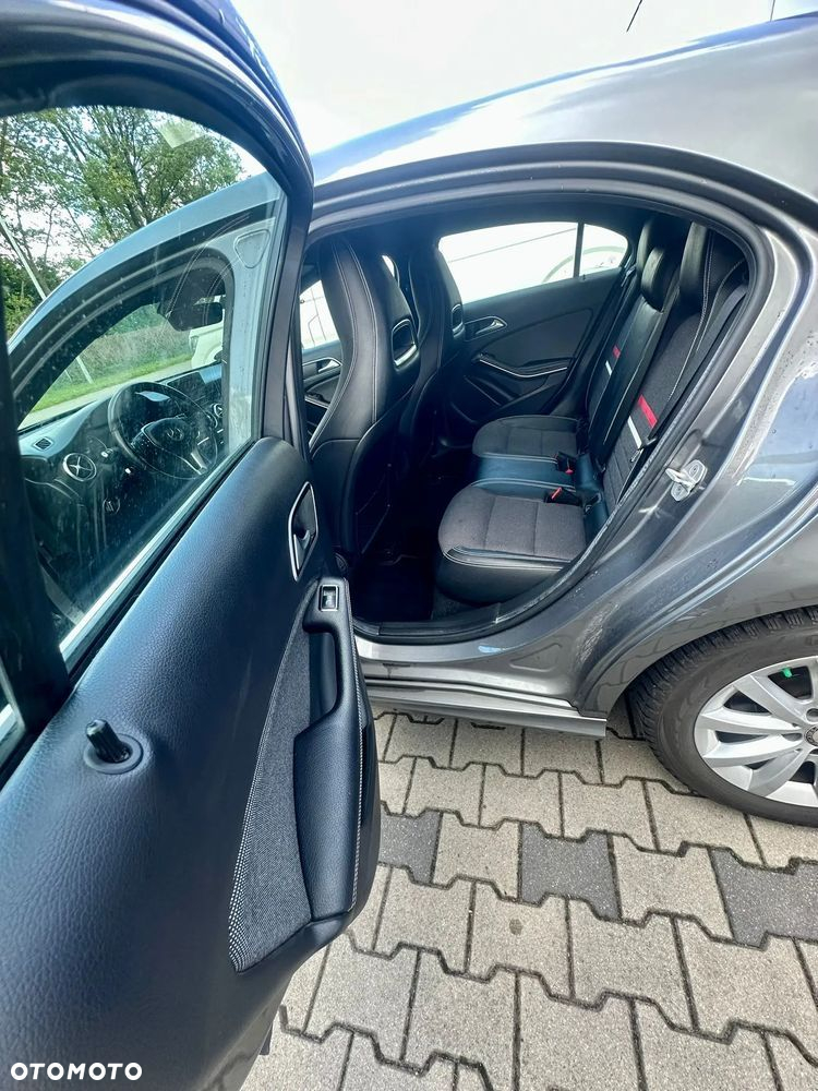 Mercedes-Benz Klasa A 200 CDI 7G-DCT Style - 15
