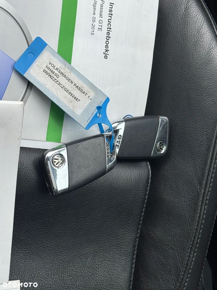 Volkswagen Passat ver-1-4-tsi-plug--in-hybrid-gte-dsg - 36