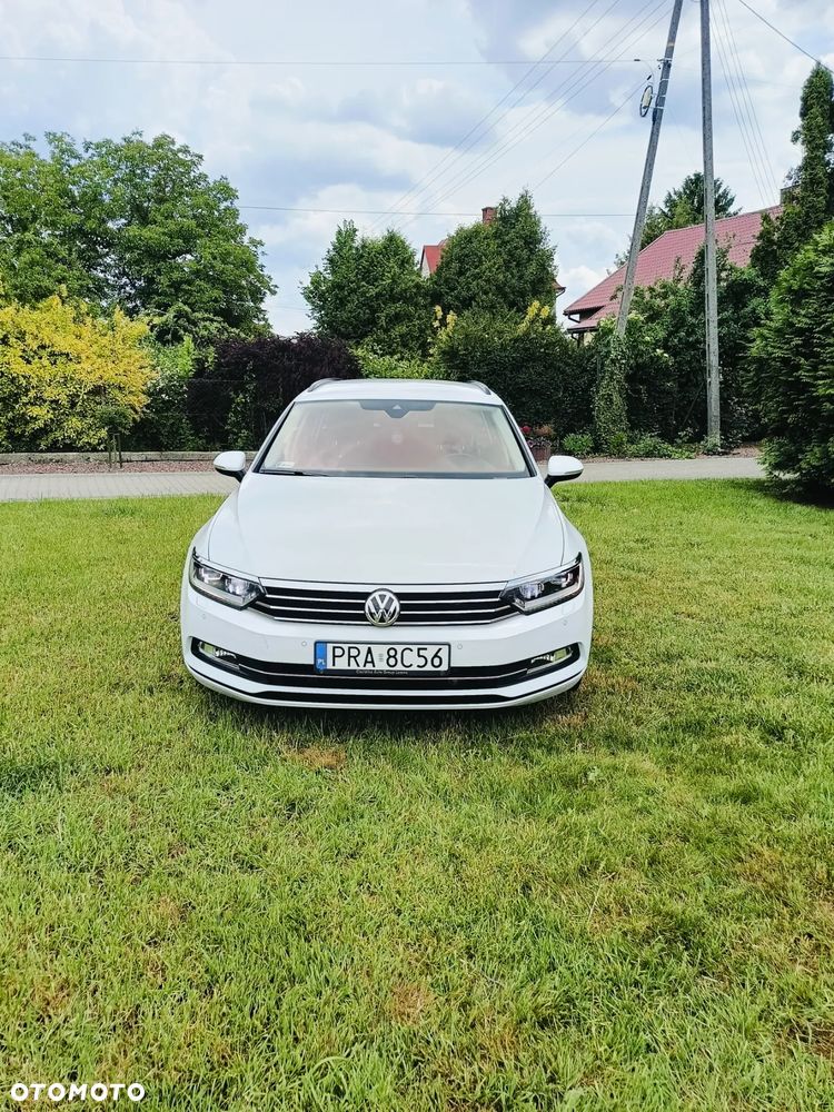 Volkswagen Passat 2.0 TDI BMT Comfortline DSG - 3