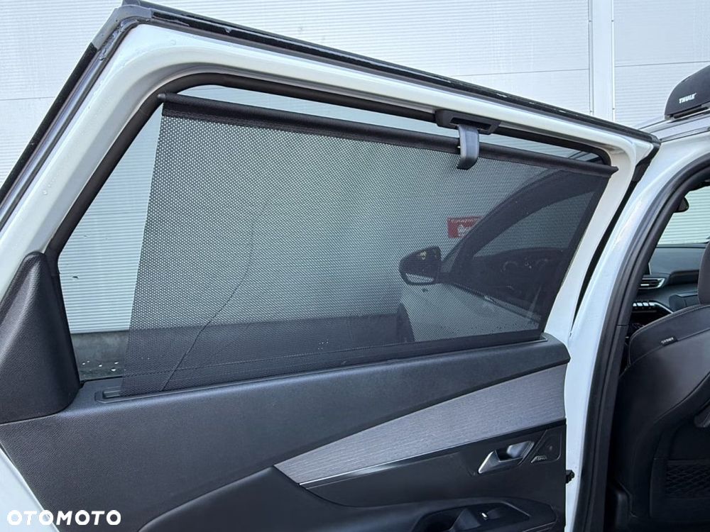 Peugeot 5008 BlueHDi 180 EAT8 GT - 17