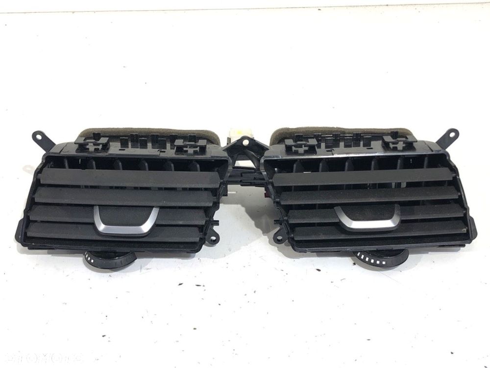 KRATKA NAWIEWU PRZÓD  BMW 5 (G30, F90) 2016 - 2022 530 e Plug-in-Hybrid 135 kW [184 KM] Hybryda - 1