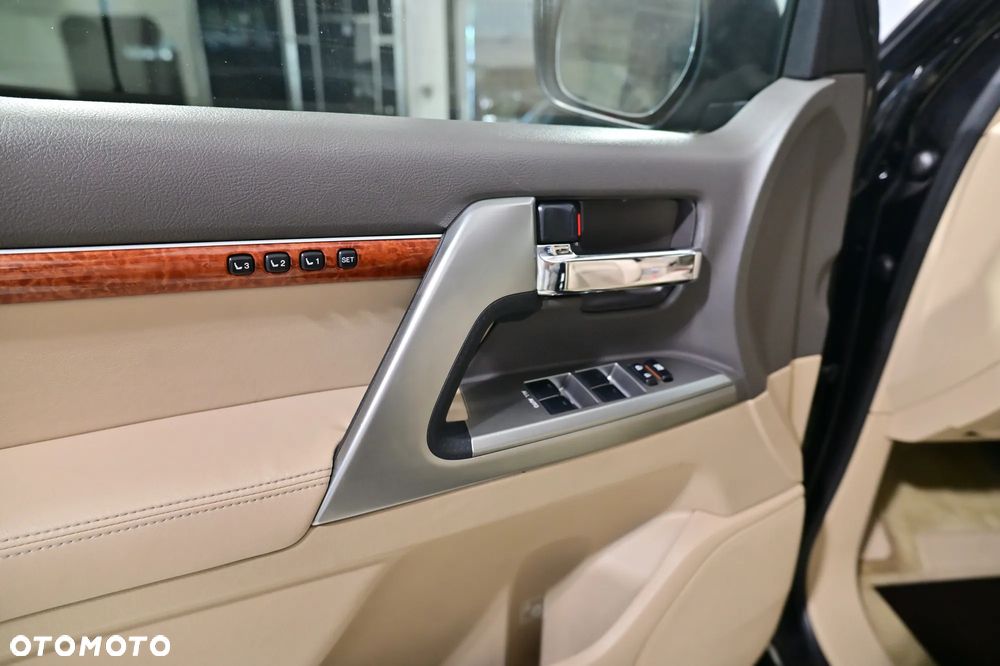 Toyota Land Cruiser LC 4.5 D-4D Prestige Executive 7os - 14