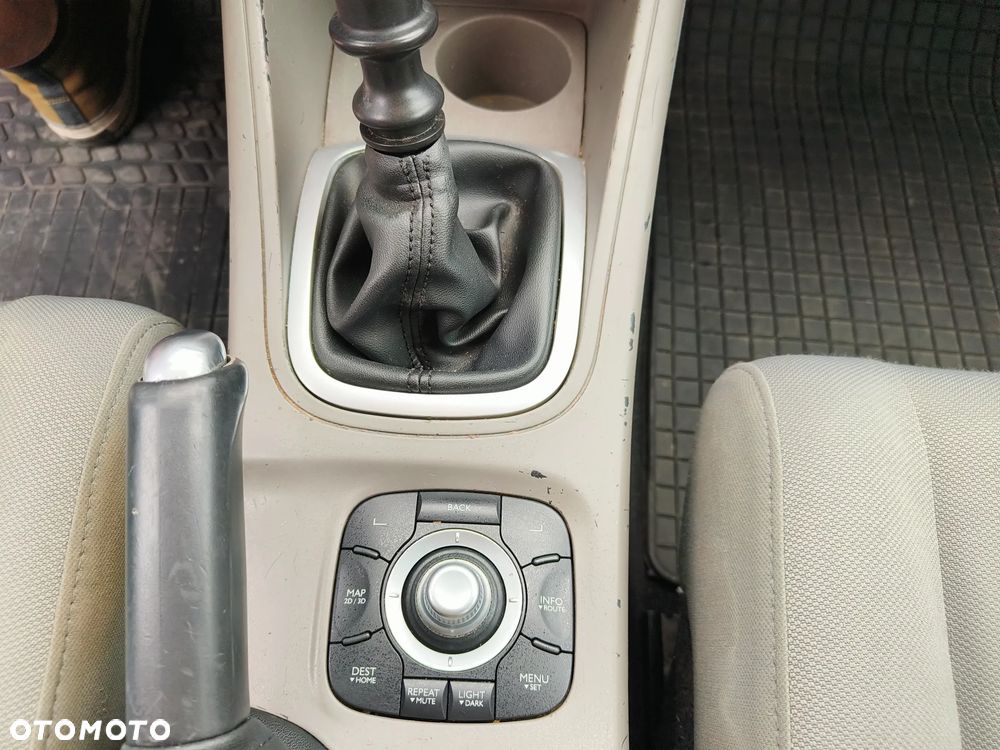 Renault Megane dCi 110 FAP Paris - 16