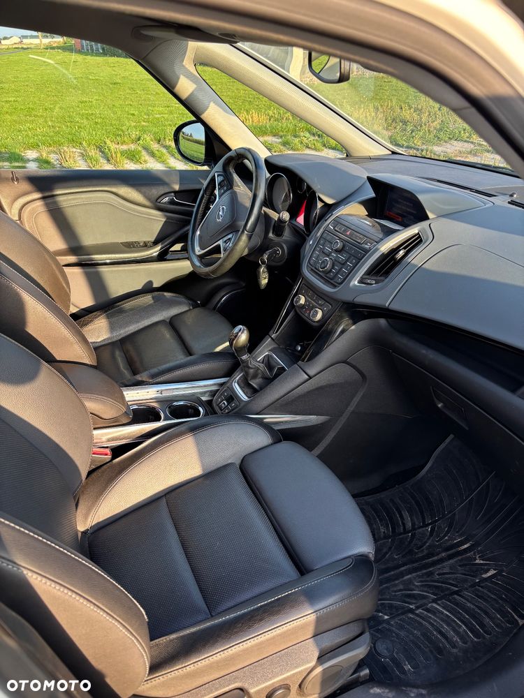 Opel Zafira 2.0 CDTI Cosmo - 17